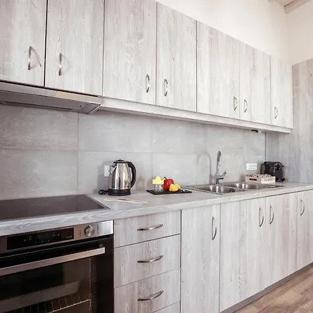 Whitelist Maisonette Ii In Casa vacanze